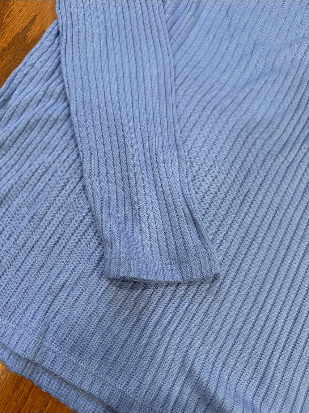 LOFT Ribbed Button Cuff Stretch Top Size L - Picture 5 of 6